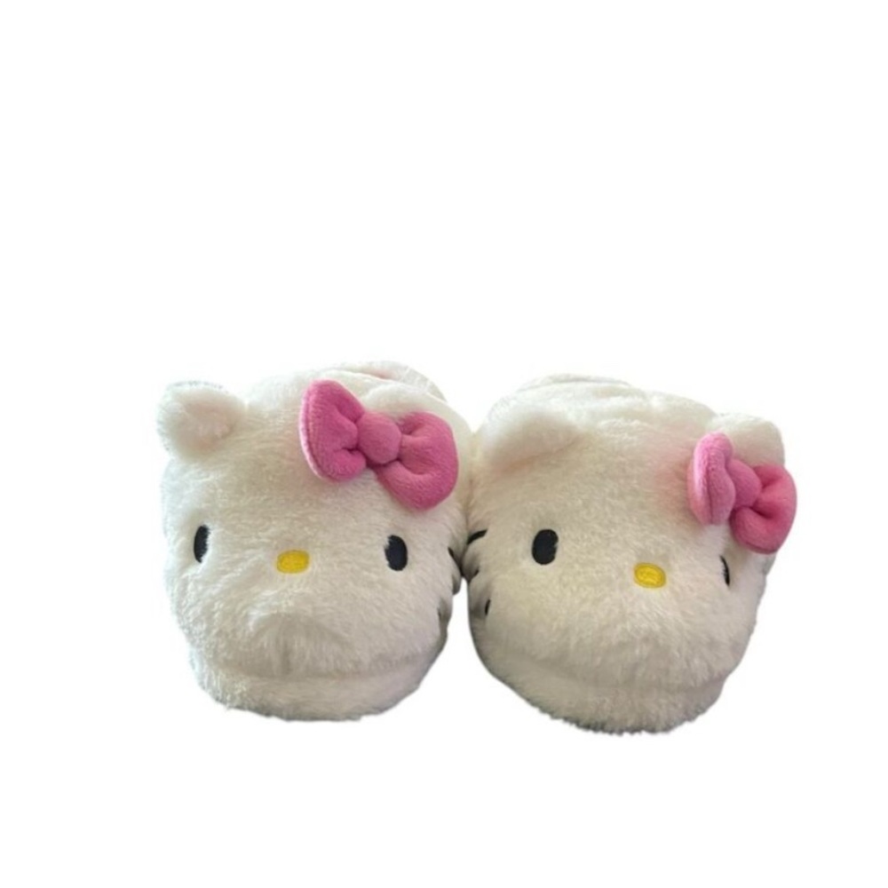 Hello kitty slippers❤️